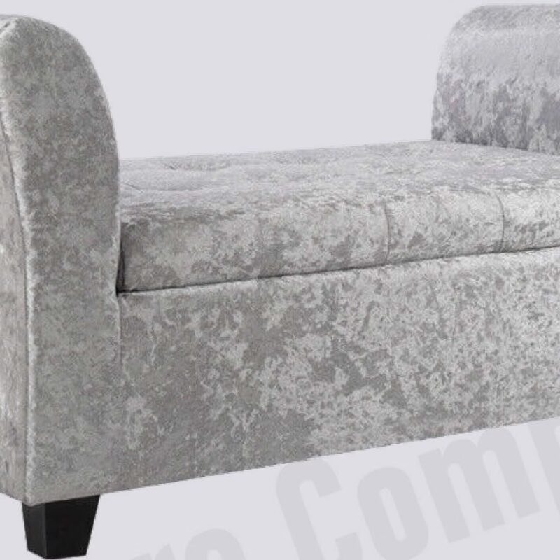 Storage Bench with Button